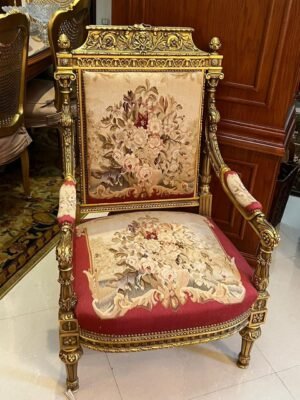 كرسى كلاسيكى